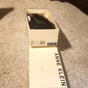 Anne Klein Ladies Flats